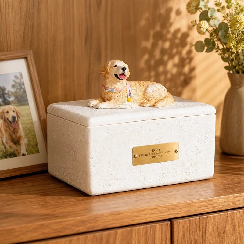 Memirova Custom Clay Figurine Memorial Urn, close-up of the fitted lid, showing the secure ash-storage closure